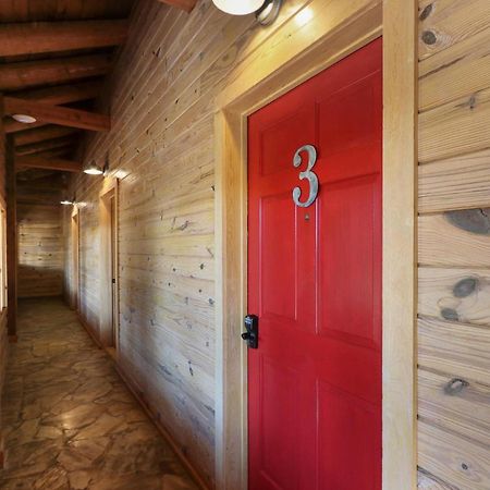 Wimberley Log Cabins Resort And Suites- Unit 3 Exterior foto
